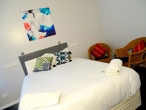 Mercury Motor Inn - Accommodation VIC 2