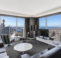 Meriton Suites World Tower - Accommodation VIC