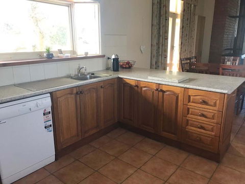 Merton Manor - Accommodation VIC 1