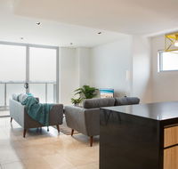 Modern 2 bedroom Apartment in the Heart of Burwood - Accommodation VIC