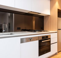 Modern Apartment in Darling Harbour - Accommodation VIC