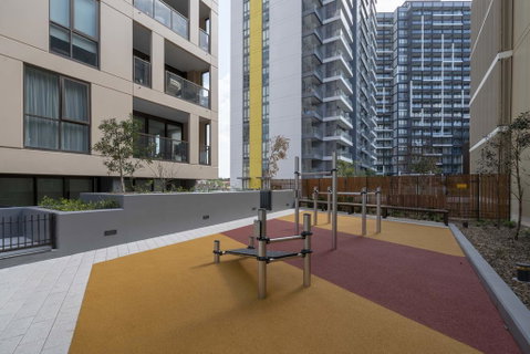 Modern Apartment In Sydney's CBD - Accommodation VIC 3