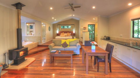 Montague's Of Montville - Accommodation VIC 0