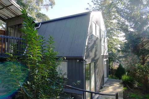 Moon House - Accommodation VIC 1