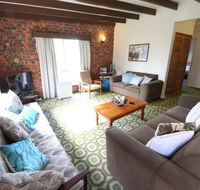 Muller's Cottage at Hat Head Pet Friendly - Accommodation VIC