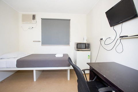 Mycow Accommodation Mackay - Accommodation VIC 3