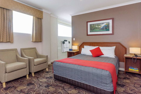Quality Hotel Bayswater - Accommodation VIC 10
