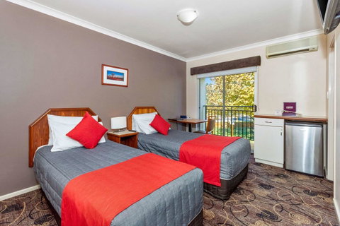 Quality Hotel Bayswater - Accommodation VIC 5