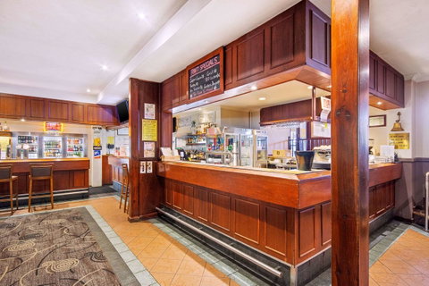 Quality Hotel Bayswater - Accommodation VIC 23