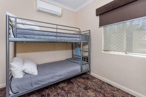 Quality Hotel Bayswater - Accommodation VIC 15