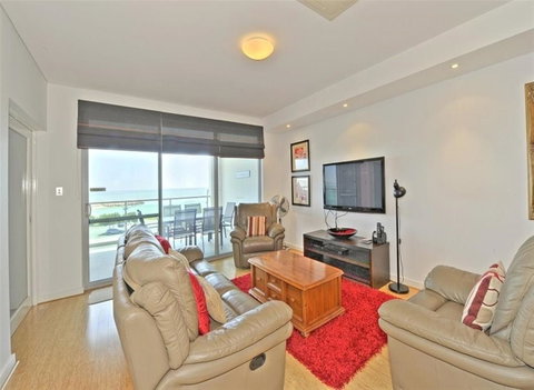 Nautica Residences Mandurah - Accommodation VIC 1