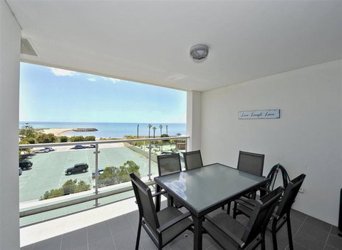 Nautica Residences Mandurah - Accommodation VIC 5