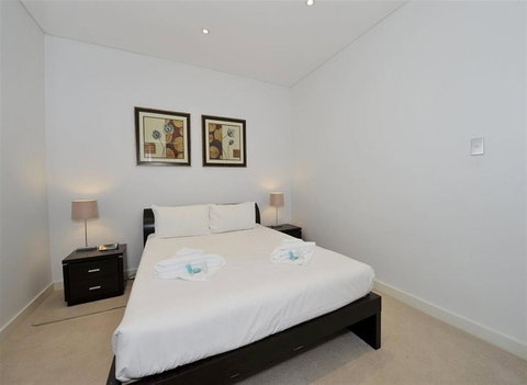 Nautica Residences Mandurah - Accommodation VIC 7