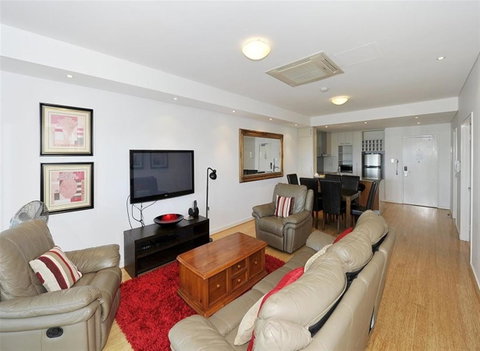 Nautica Residences Mandurah - Accommodation VIC 8