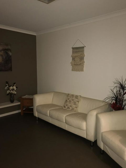 Blue Lake Family Retreat - Accommodation VIC 13