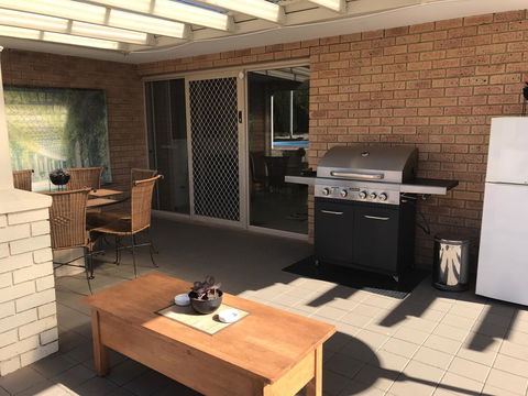 Blue Lake Family Retreat - Accommodation VIC 2