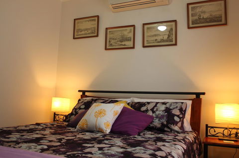 Jacaranda Hideaway Bed & Breakfast - Accommodation VIC 8