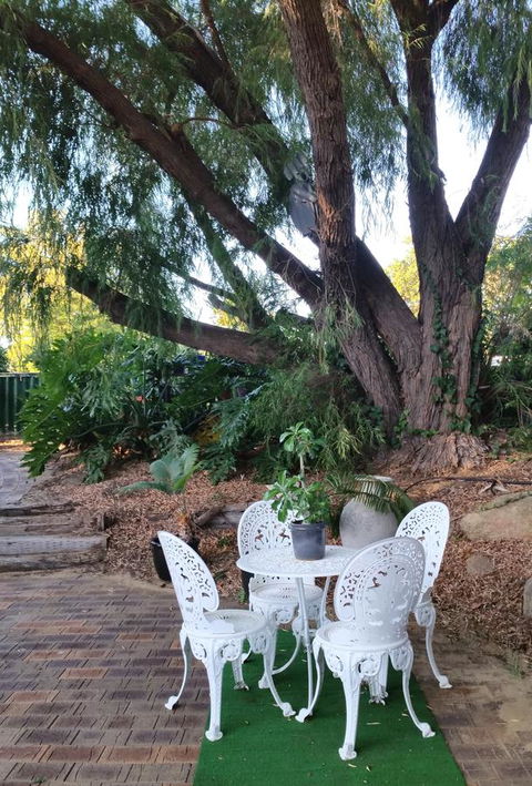 Jacaranda Hideaway Bed & Breakfast - Accommodation VIC 15