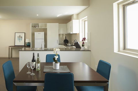 Baileys Serviced Apartments - Accommodation VIC 10