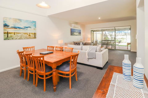 Bayshore Beachside Resort - Accommodation VIC 40