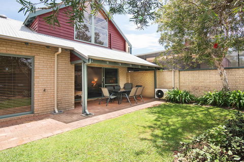 Bayshore Beachside Resort - Accommodation VIC 33