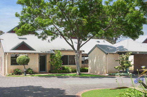 Bayshore Beachside Resort - Accommodation VIC 32