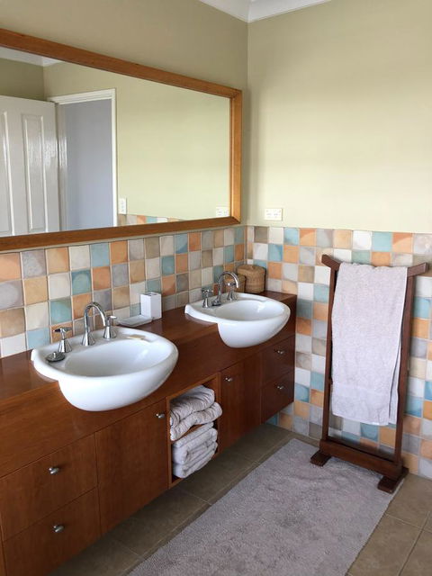 Mullaloo Beachfront Retreat - Accommodation VIC 7