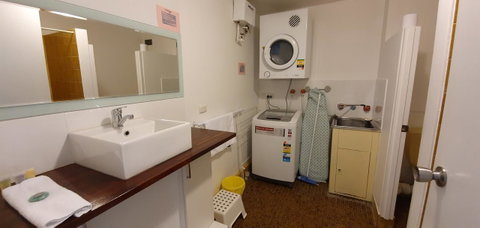 West Beach Lagoon 202 - Quiet & Ground Floor! - Accommodation VIC 8