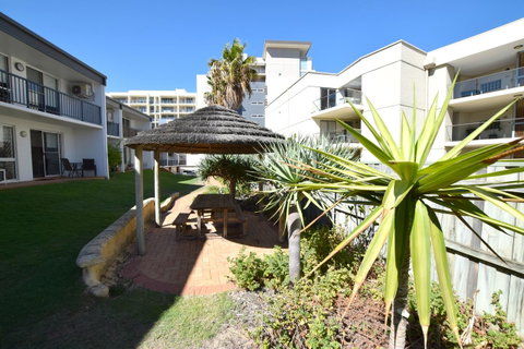 West Beach Lagoon 202 - Quiet & Ground Floor! - Accommodation VIC 15