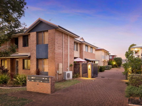 Cooper Street - Accommodation VIC 39