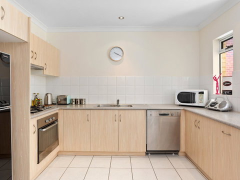 Cooper Street - Accommodation VIC 26