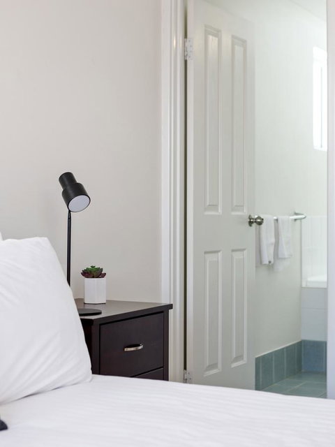 Cooper Street - Accommodation VIC 10