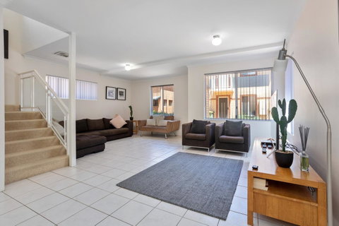 Cooper Street - Accommodation VIC 3