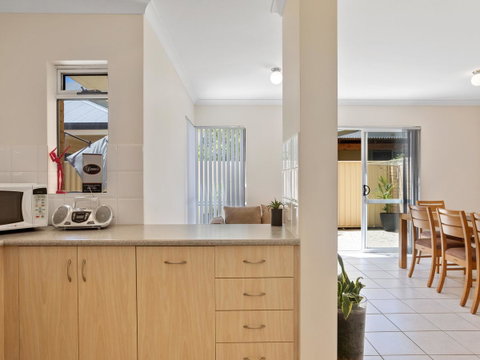 Cooper Street - Accommodation VIC 32