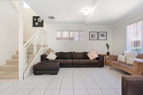 Cooper Street - Accommodation VIC 1
