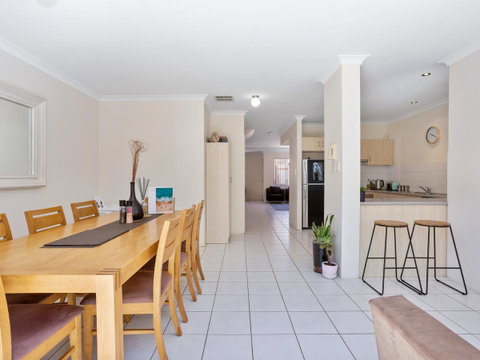 Cooper Street - Accommodation VIC 34