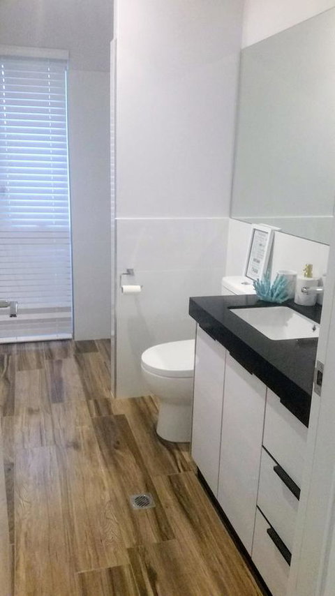 Mandurah Beach Front Apartment - Accommodation VIC 21