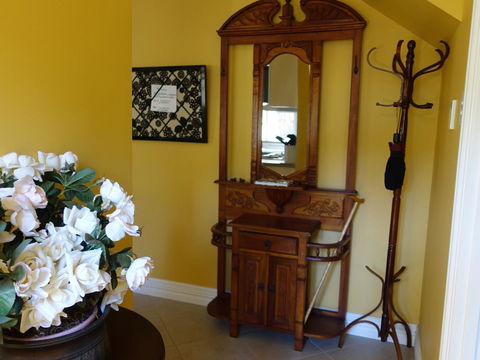 The Blacksmiths Cottage - Accommodation VIC 17