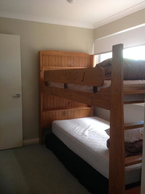 Waterside Canal Dreams - Accommodation VIC 22