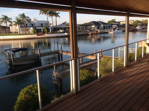 Waterside Canal Dreams - Accommodation VIC 36
