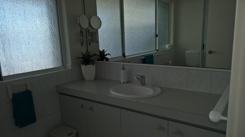 Waterside Canal Dreams - Accommodation VIC 18