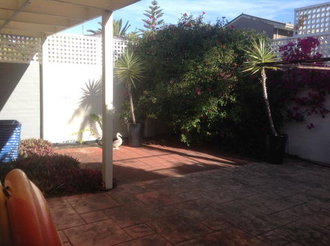 Waterside Canal Dreams - Accommodation VIC 16
