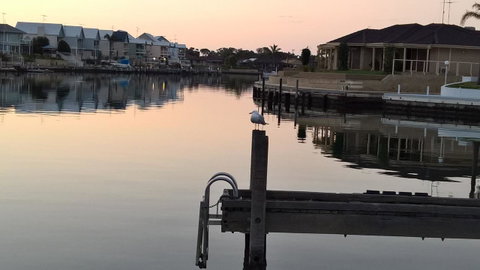 Waterside Canal Dreams - Accommodation VIC 0
