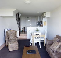 Oceanside 8 - Accommodation VIC