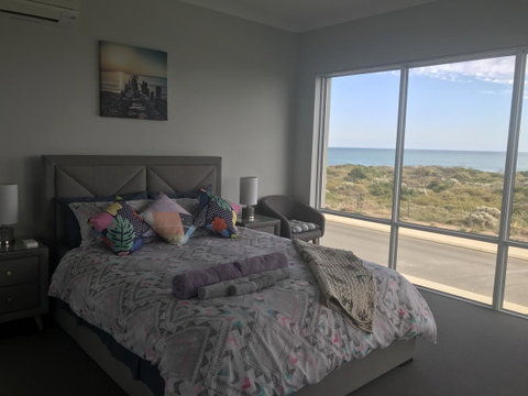 Beach House At SeaScapes.. - Accommodation VIC 6