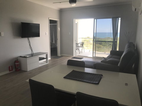 Beach House At SeaScapes.. - Accommodation VIC 20