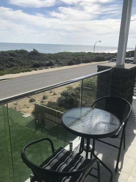 Beach House At SeaScapes.. - Accommodation VIC 14