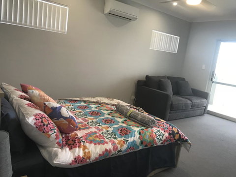 Beach House At SeaScapes.. - Accommodation VIC 10