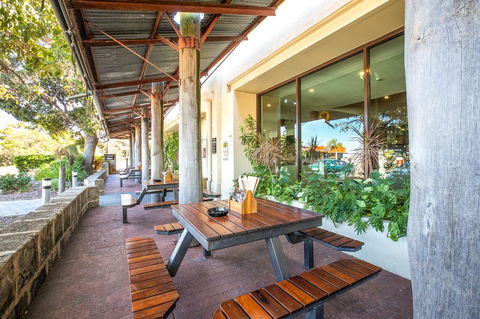 Nightcap At Wanneroo Tavern - Accommodation VIC 10