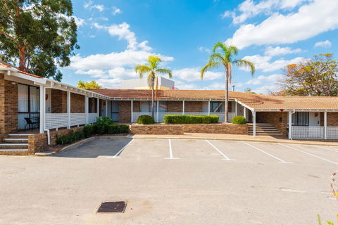 Nightcap At Wanneroo Tavern - Accommodation VIC 15